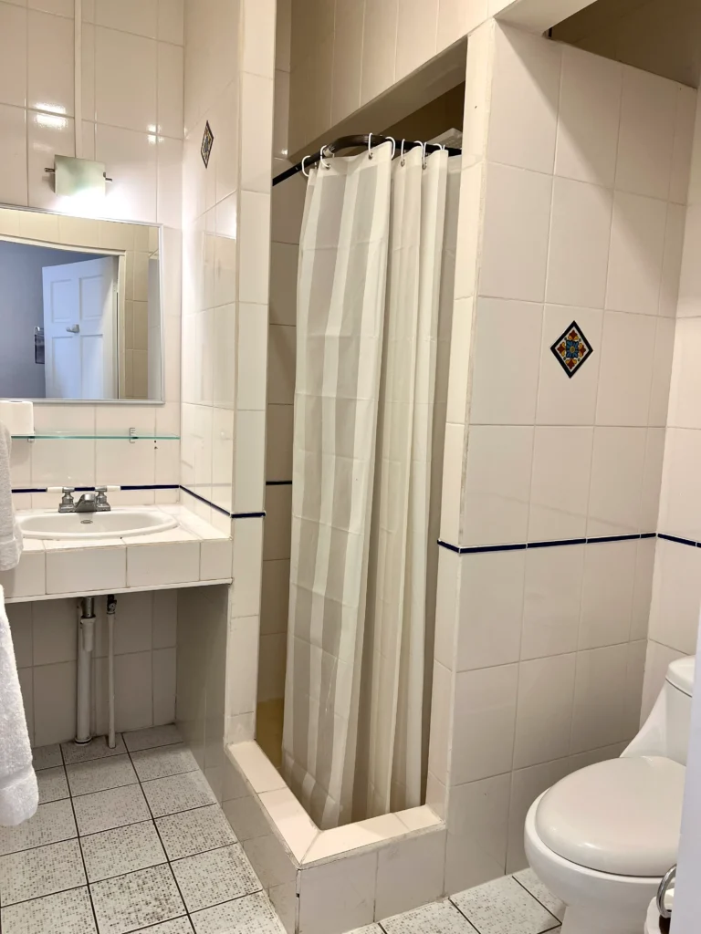 hotel-cr-booking